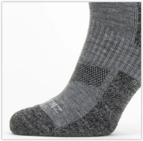 Sealskinz Solo QuickDry Ankle Length Socks Grijs 39-42