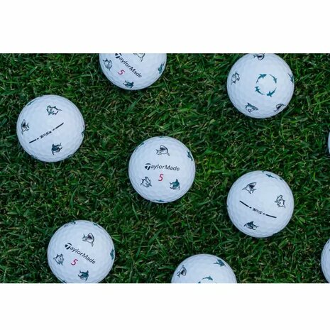 Taylormade TP5 Pix Shark